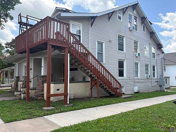 2nd image of 501 SW Tyler St