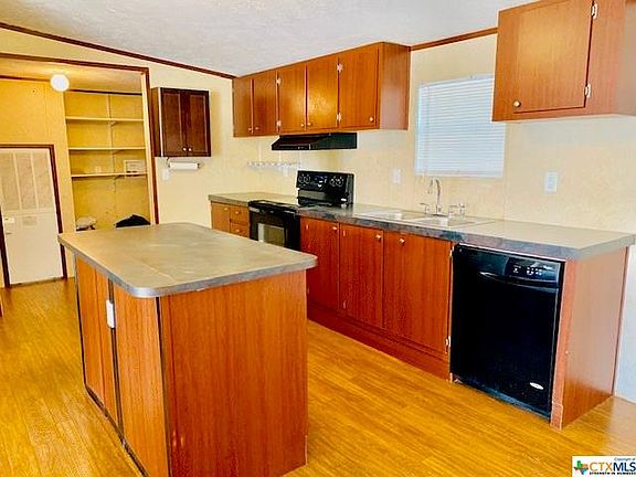5th image of 11 Morningside Dr