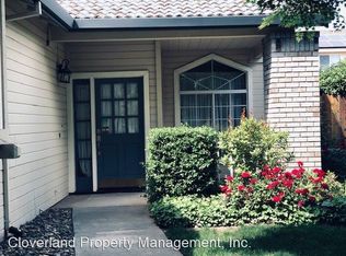 1001 Whispering Pines Dr, Turlock, CA 95382