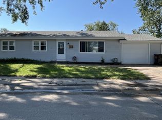 307 W Whittingham St, Valley, NE 68064