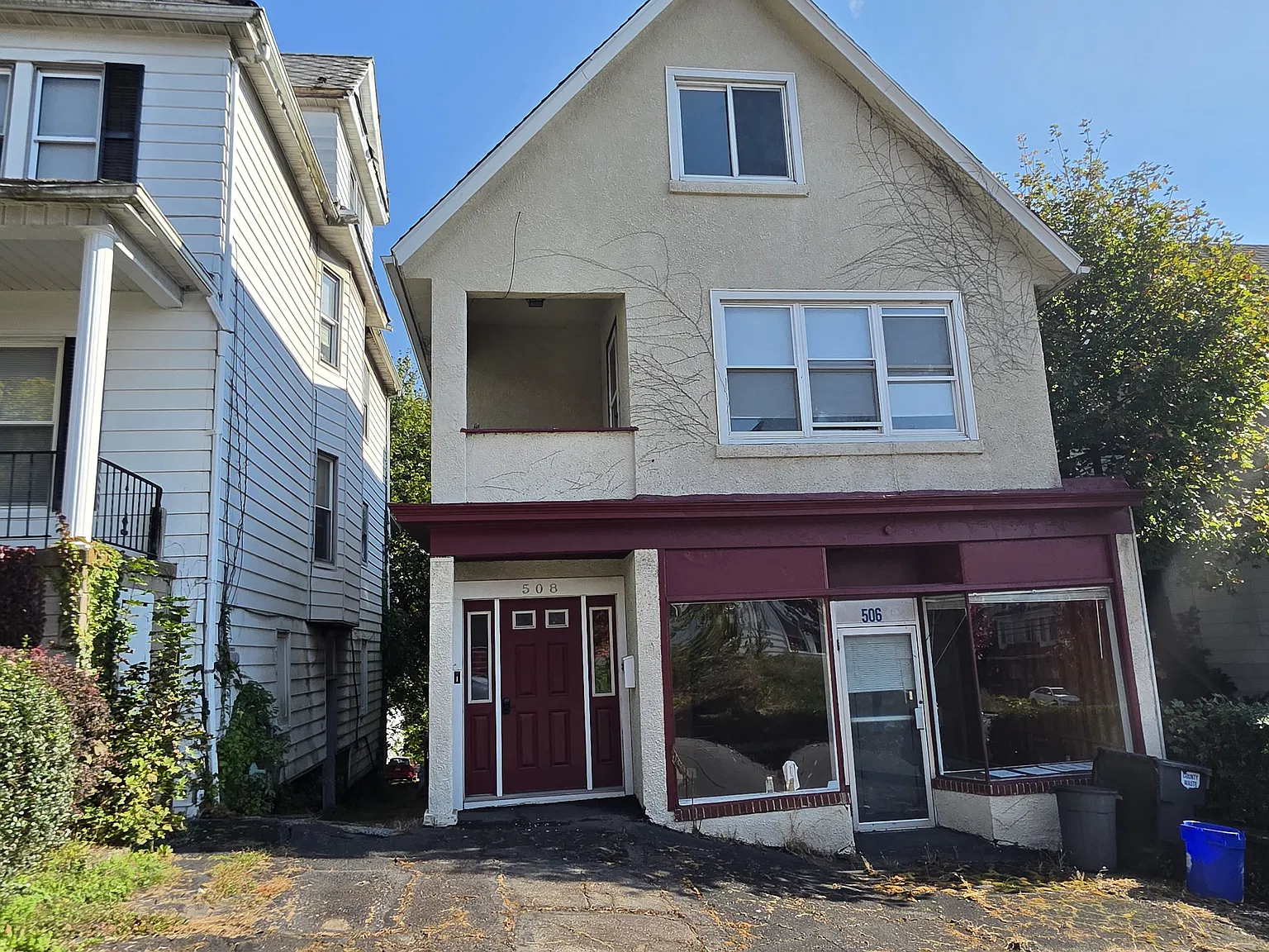 8 bed, 2700 sqft, $695 — Photo 4