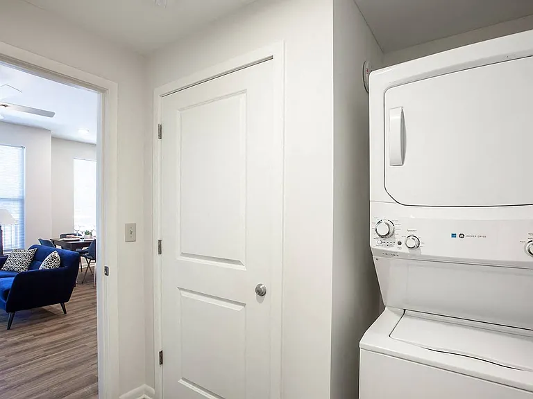 Beecher Terrace Apartments — Photo 11