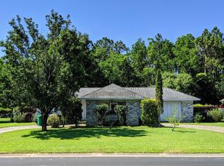 15413 Lyda Steen Dr, Biloxi, MS 39532