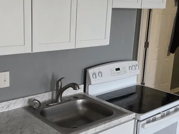 2142-44 S Simpson St #C, Philadelphia, PA 19142