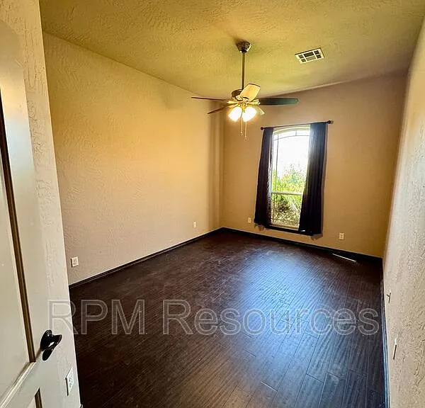 3121 SW 136th Ter — Photo 13