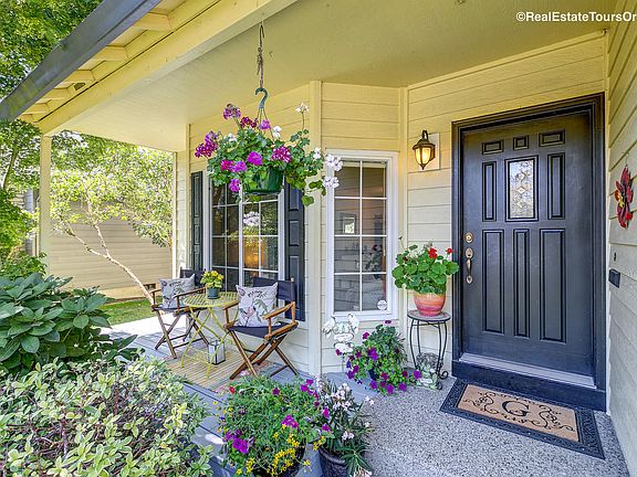 2nd image of 13877 SW Liden Dr