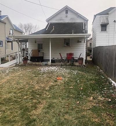 5th image of 15 E Pease Ave