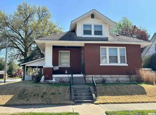 1230 Elm St, Quincy, IL 62301