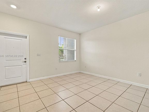 5th image of 2686 SE 18th St