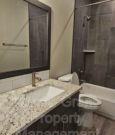 4th image of 438 Tapitio Dr