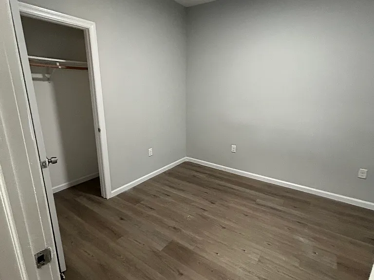 121 Martin St #4 — Photo 9