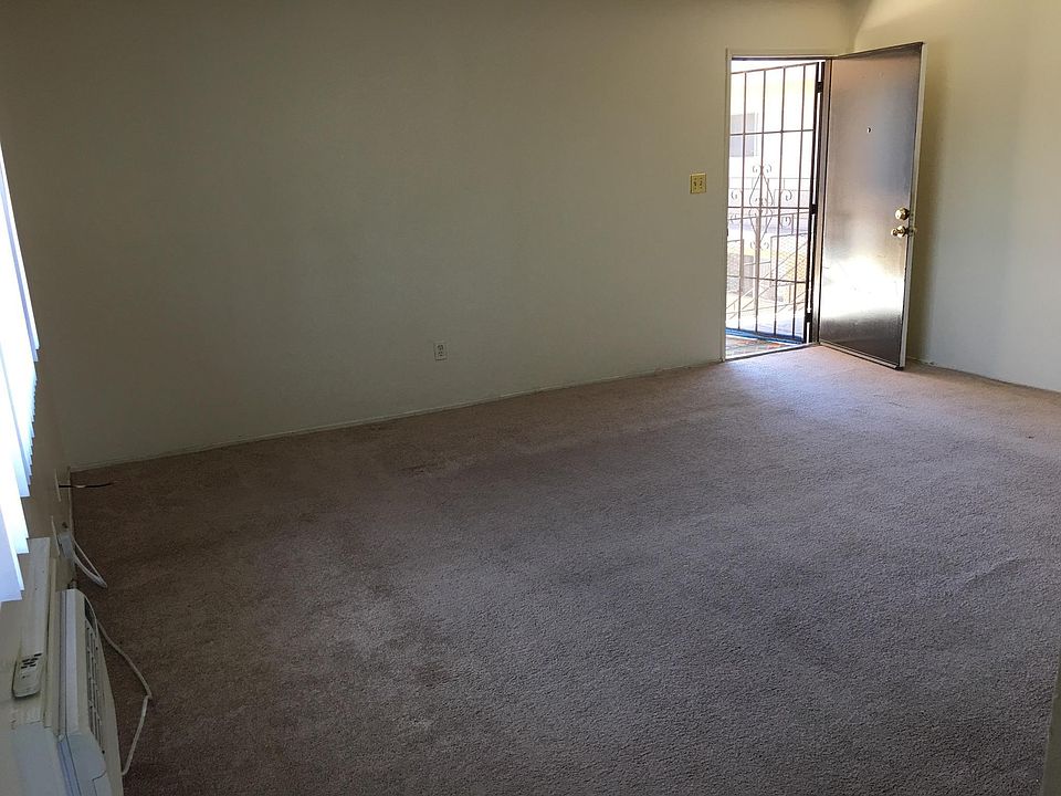 1st image of 150 W Renette Ave