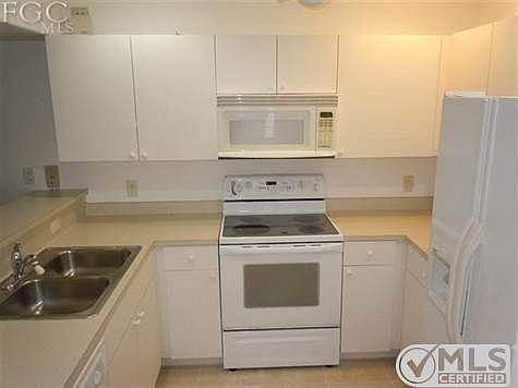 5th image of 5406 Chiquita Blvd S APT 102
