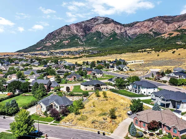 1182 E 3250 N, North Ogden, UT 84414