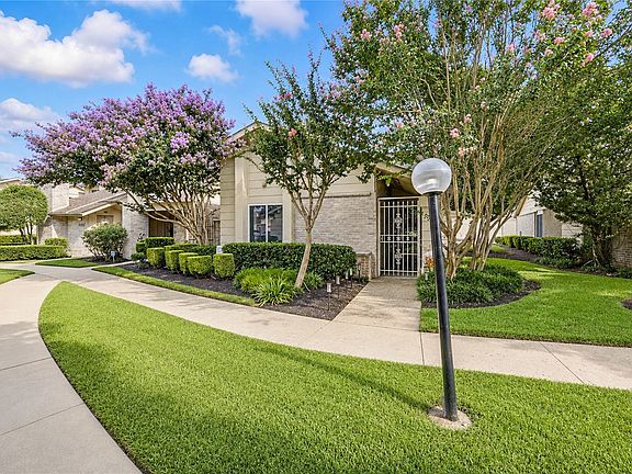 4th image of 2958 Meadowgrass Ln