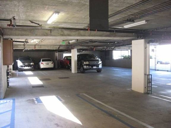 Parking Garage