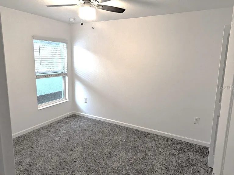 292 Pineywoods St — Photo 7
