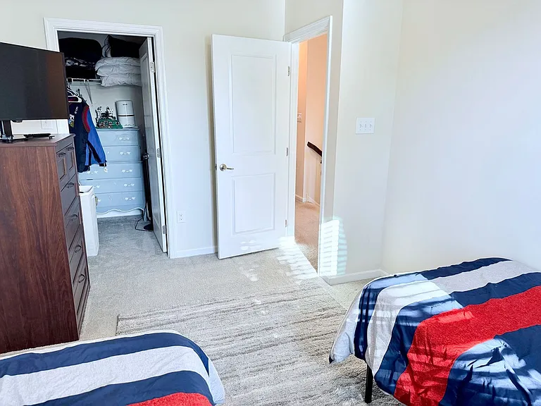 215 Quarry Point Rd — Photo 21