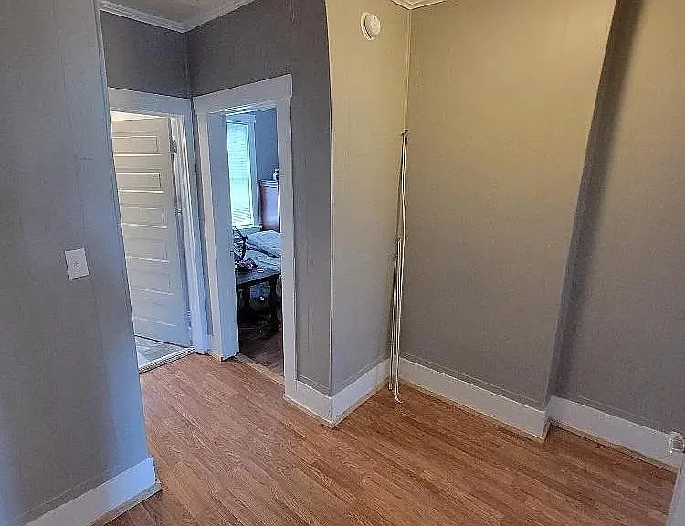 217 S Zetterower Ave - D — Photo 3