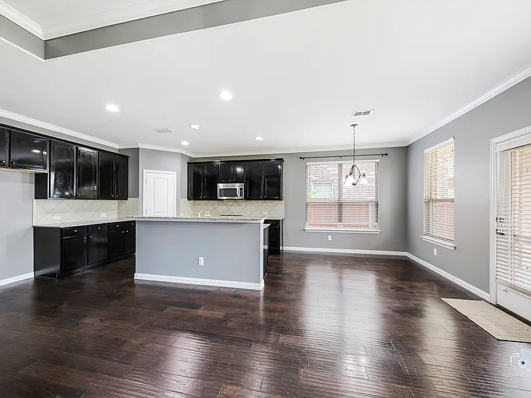 3316 Canyon Lake Dr — Photo 11
