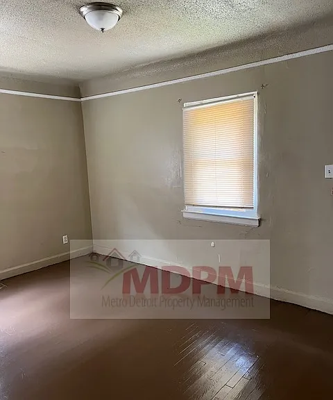 17515 Northlawn St #1 — Photo 7
