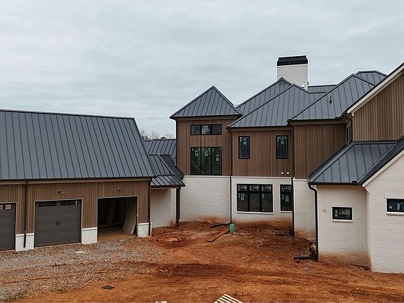 4th image of 15785 Thompson Rd