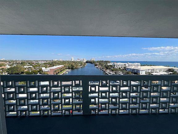 5th image of 1900 S Ocean Drive #1005
