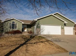 100 E Seth St, Brandon, SD 57005