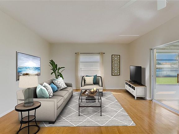 5th image of 5932 Driftwood Ave #17