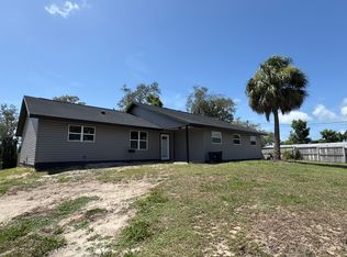 16 Villa St, Tarpon Springs, FL 34688