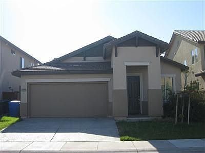 1st image of 3227 Beretania Way