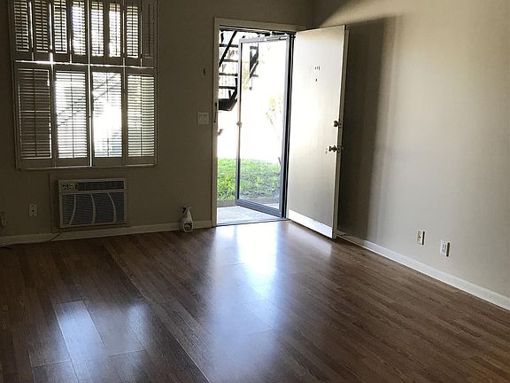 2nd image of 2601 Hillsboro Pike APT G2