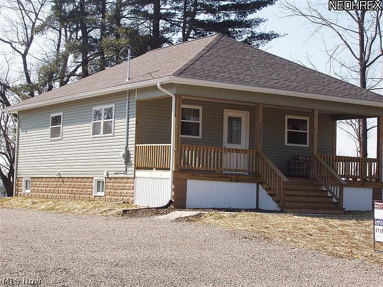1st image of 2895 Pinkerton Ln