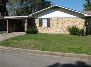 108 Horseshoe Dr, Cooper, TX 75432