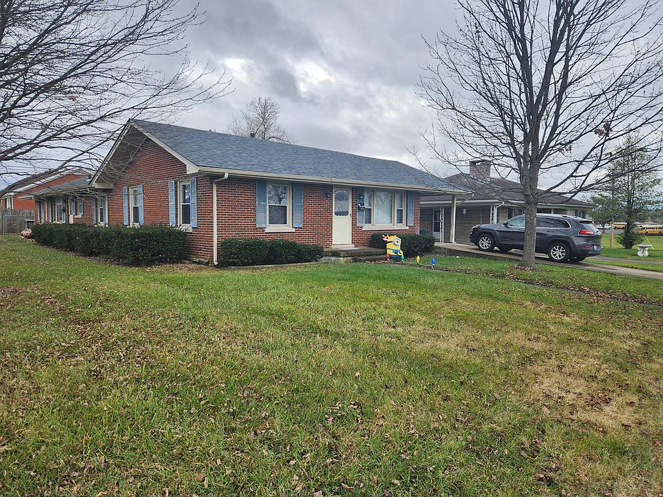 2nd image of 99 Lyndelle Dr