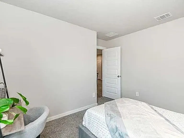 107 Bunker Hill Ct — Photo 13