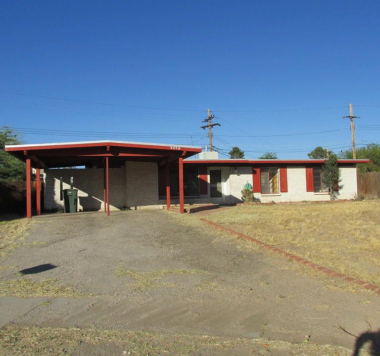 1st image of 8450 E Malvern Pl