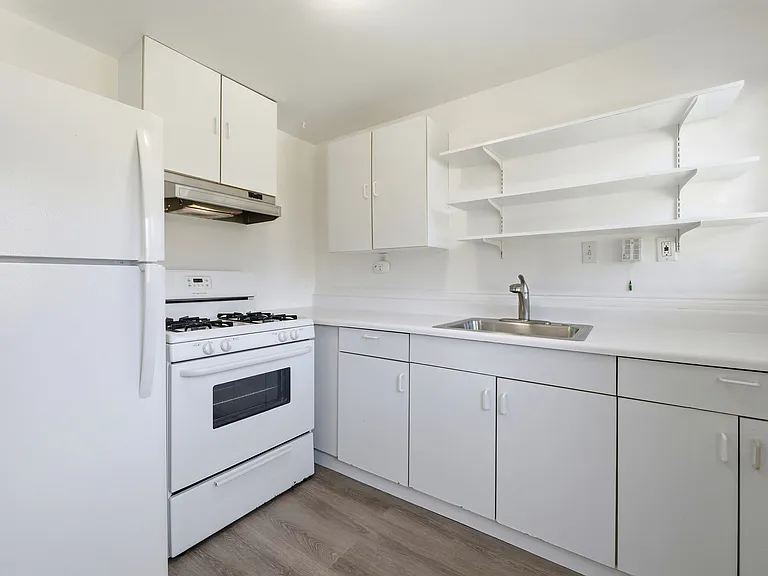 126 Jeter St — Photo 31
