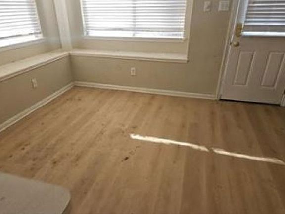 Formal Dining