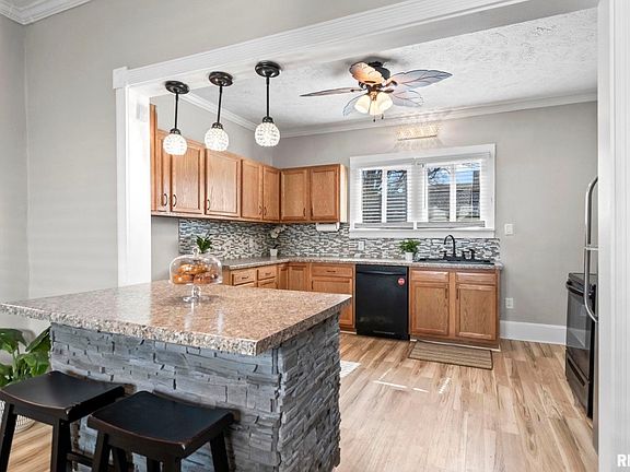 4th image of 1144 N 3rd St