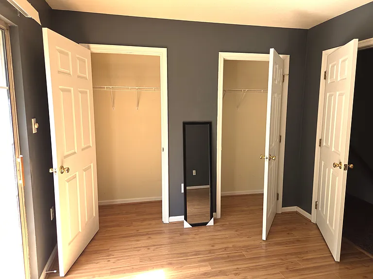 240 Mike Dr — Photo 15
