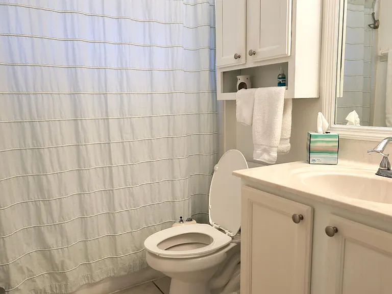 2220 Soundings Ct — Photo 13