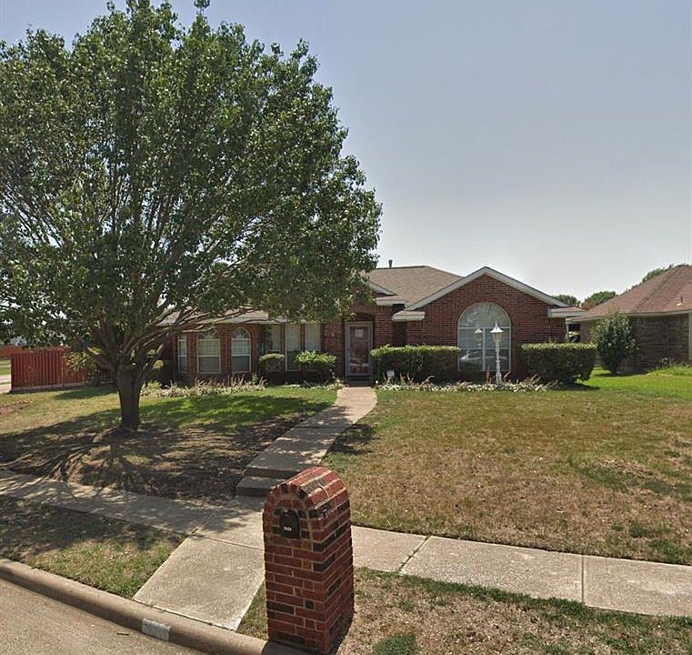 1st image of 3124 Riverview Dr