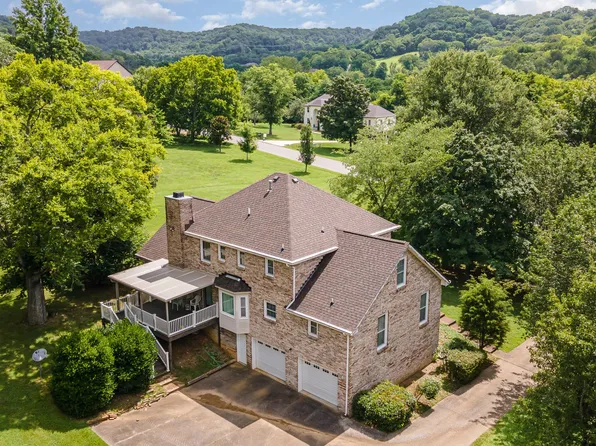 2131 Hartland Rd, Franklin, TN 37069