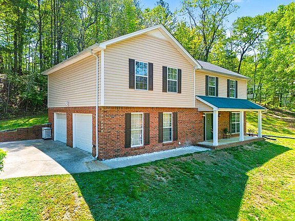 3rd image of 8706 Wooded Vale Ct