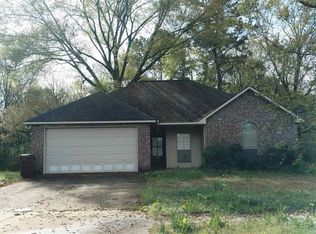 13640 Ball Park Rd, Walker, LA 70785