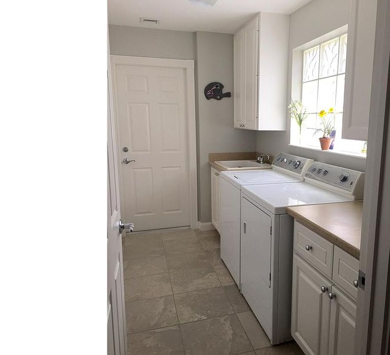 1st image of 7873 Umberto Ct
