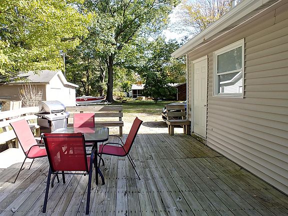 5th image of 3146 Memorial Dr