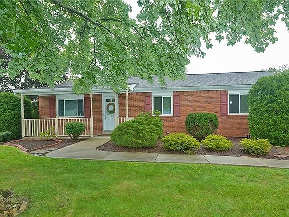 2nd image of 123 Buena Vista Dr
