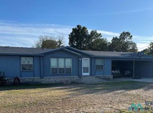 1205 Crabb St, Carlsbad, NM 88220